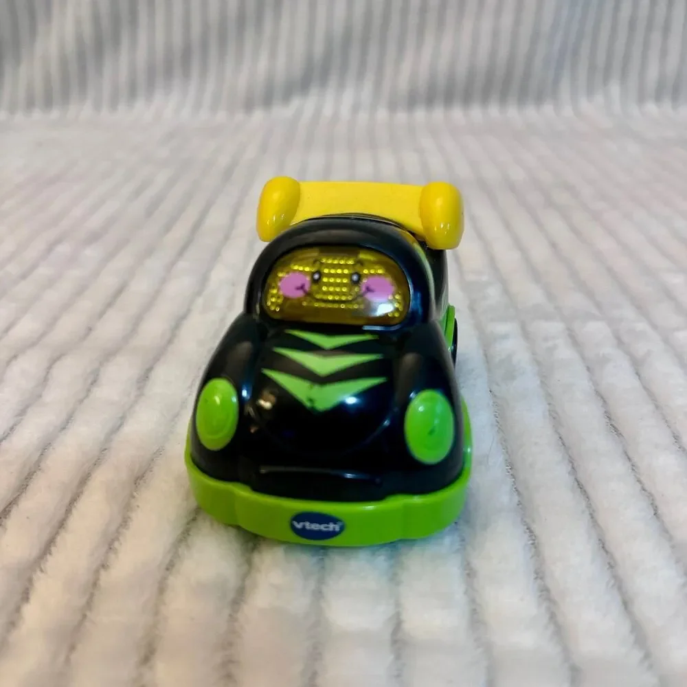 VTech Go Go Smart Wheels Riley the Race Car